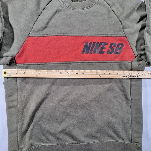 Nike SB Men's XL Everett Sweatshirt Olive Green Long Sleeve Crew Neck Sweater - Picture 9 of 15